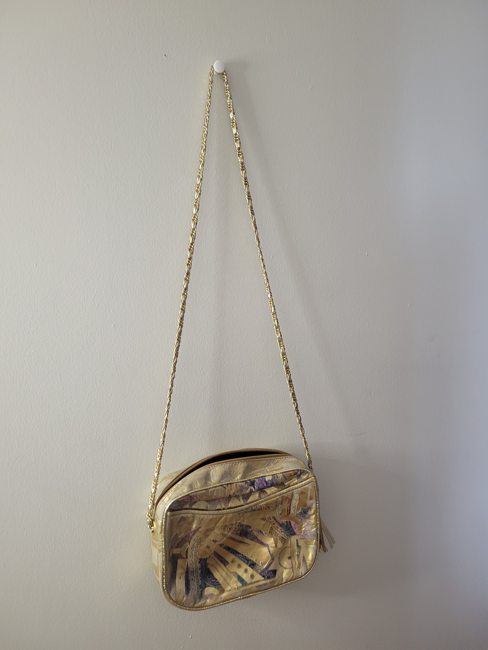 Vintage 90s Metallic Gold Patterned Crossbody Bag with Tassel - Picture 2 of 7